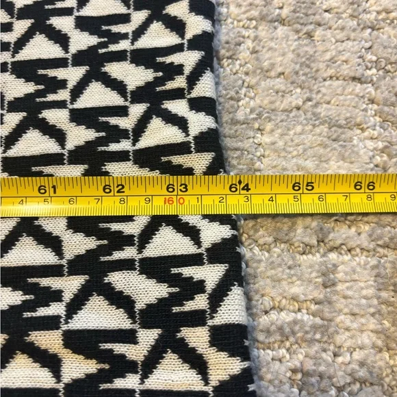 Michael Kors Bundle! Wristlet and Scarf - Picture 13 of 13